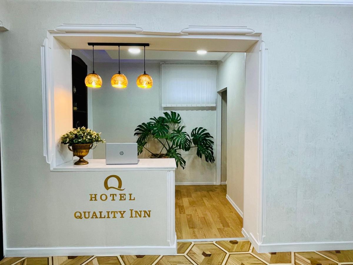 Quality Inn Tbilisi Eksteriør billede