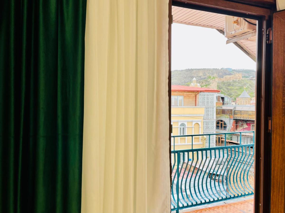Quality Inn Tbilisi Eksteriør billede