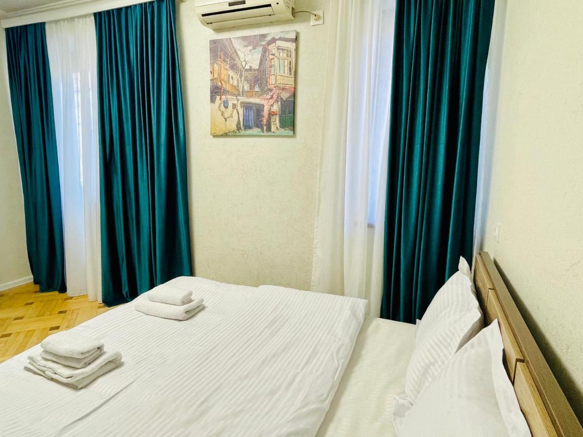 Quality Inn Tbilisi Eksteriør billede