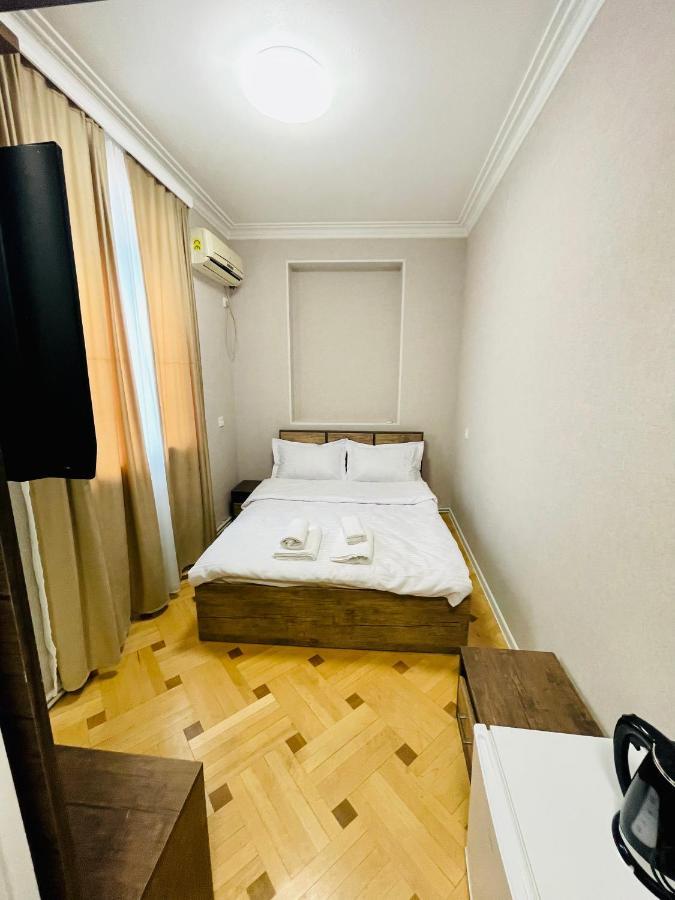 Quality Inn Tbilisi Eksteriør billede
