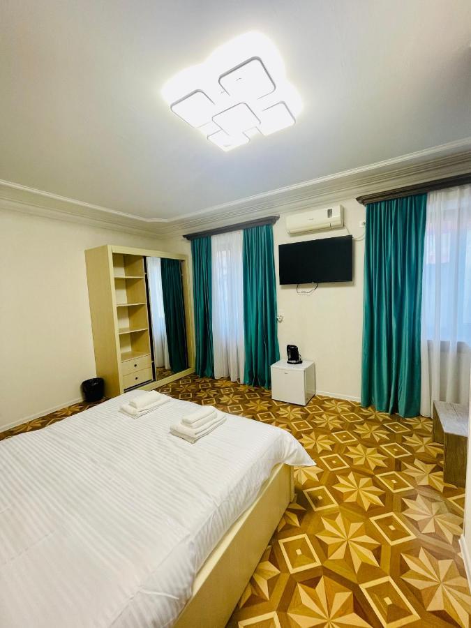 Quality Inn Tbilisi Eksteriør billede