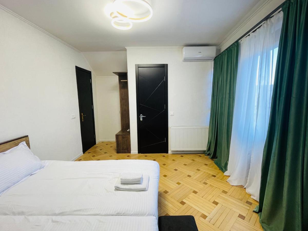 Quality Inn Tbilisi Eksteriør billede