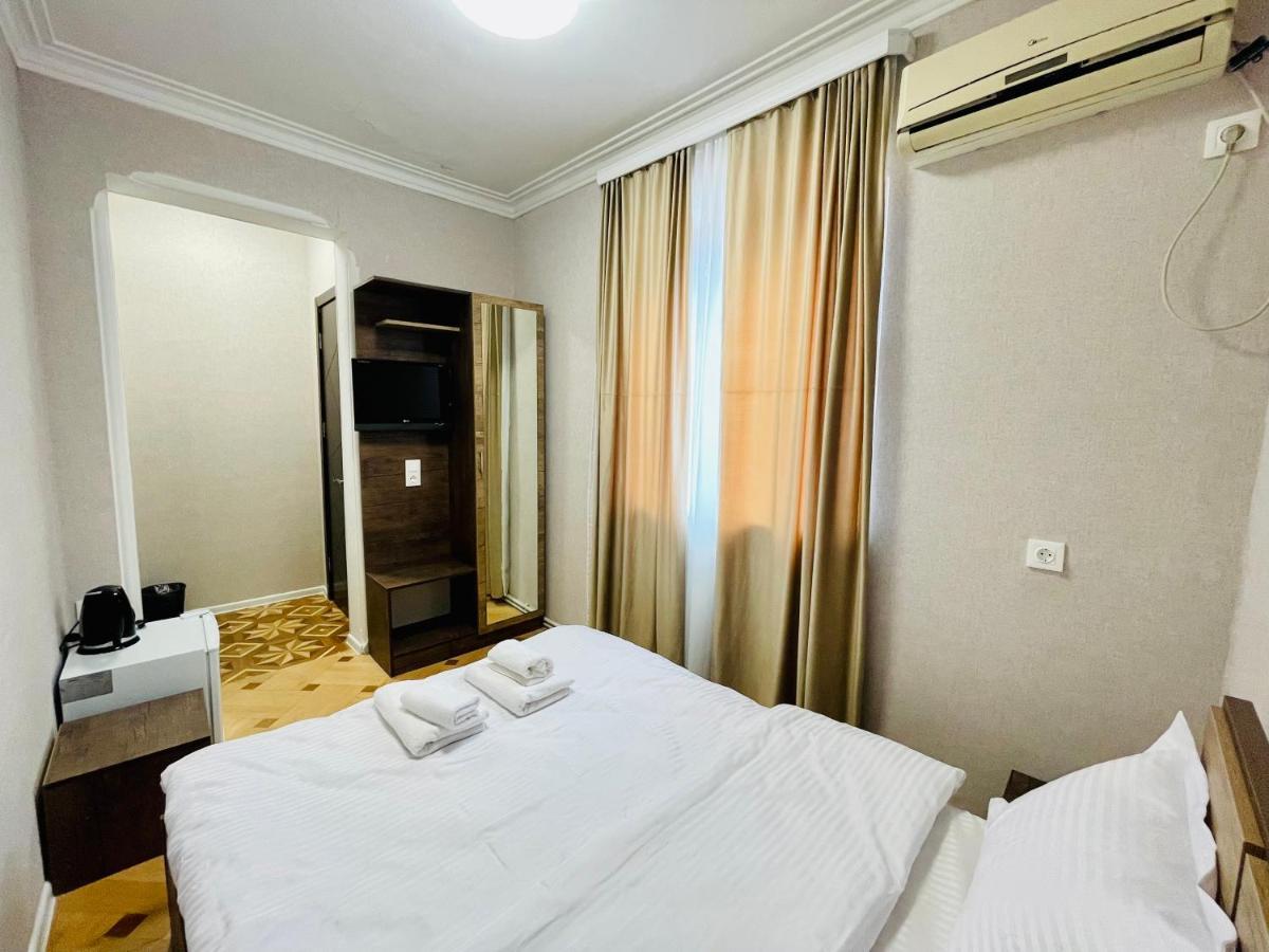 Quality Inn Tbilisi Eksteriør billede