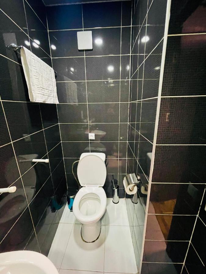 Quality Inn Tbilisi Eksteriør billede