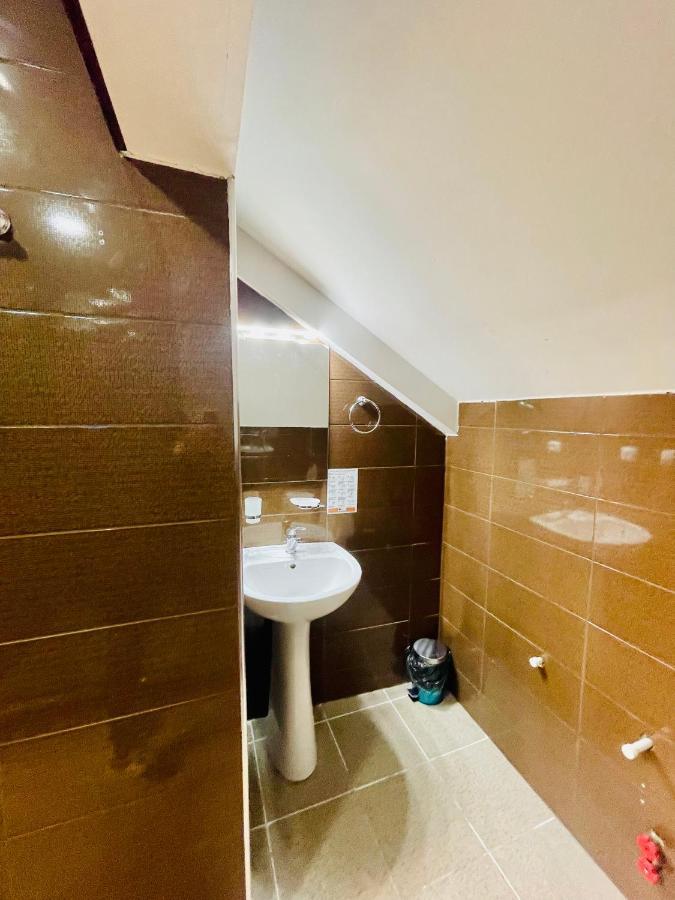 Quality Inn Tbilisi Eksteriør billede